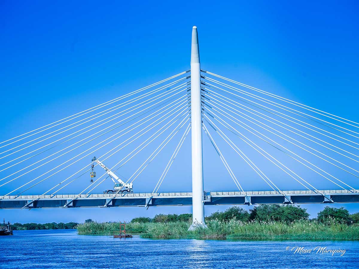 Mohembo Okavango Bridge - Unplugged